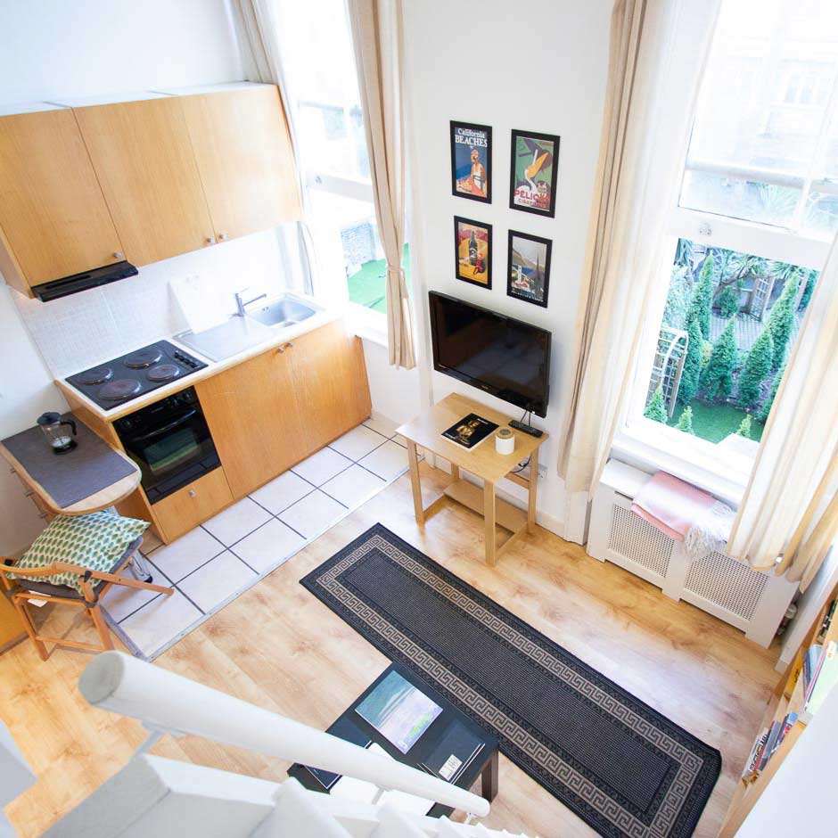 Private studio flats for students in London